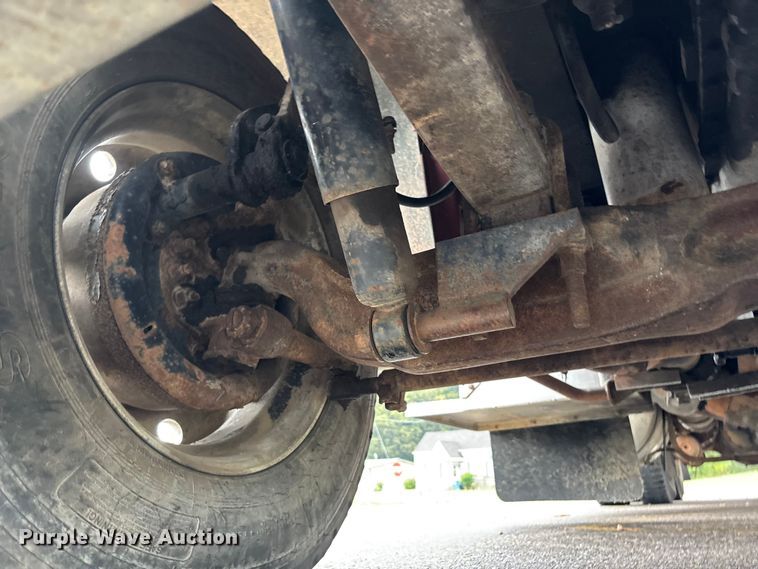 image for item DU1327 1981 Peterbilt 359 semi truck