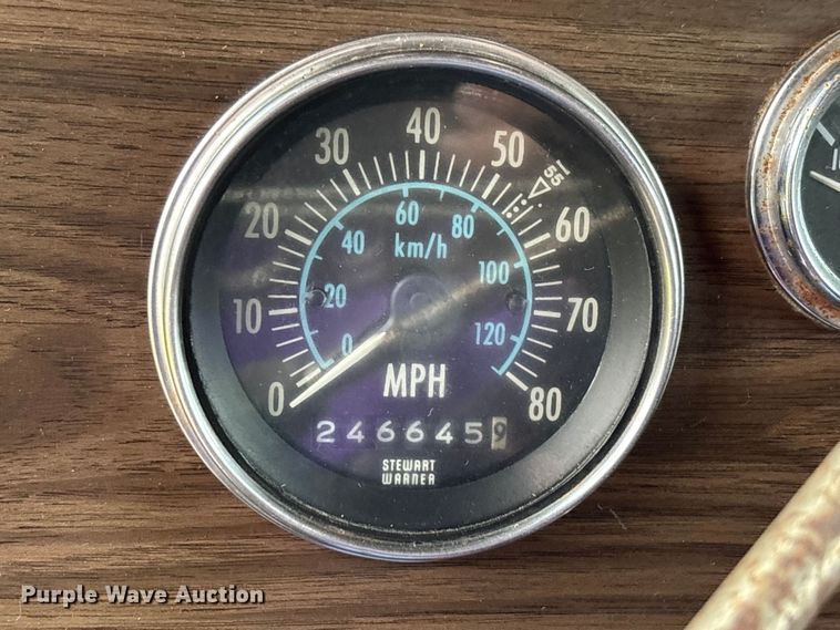 image for item DU1327 1981 Peterbilt 359 semi truck