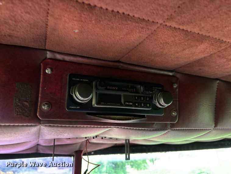 image for item DU1327 1981 Peterbilt 359 semi truck