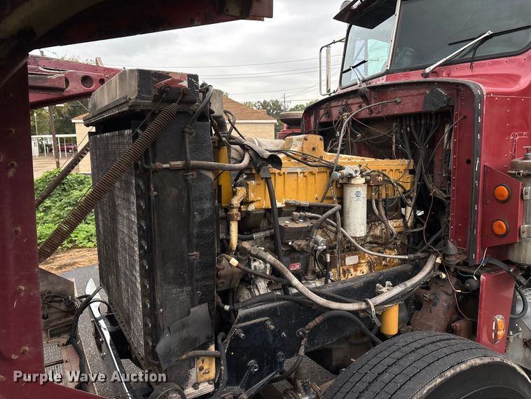 image for item DU1327 1981 Peterbilt 359 semi truck