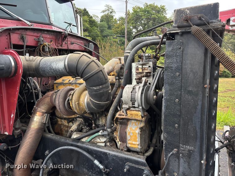 image for item DU1327 1981 Peterbilt 359 semi truck