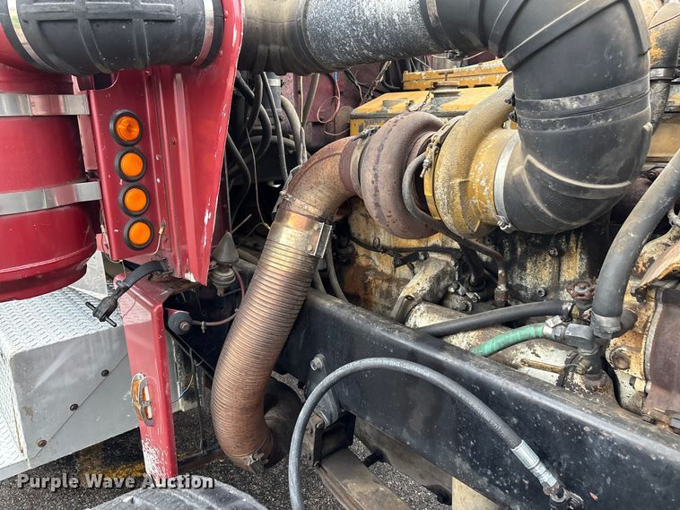 image for item DU1327 1981 Peterbilt 359 semi truck