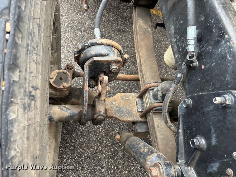 image for item DU1327 1981 Peterbilt 359 semi truck