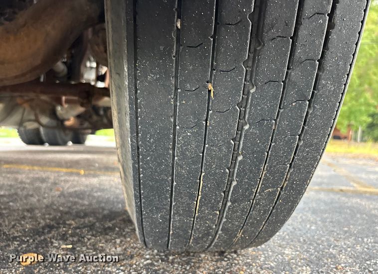 image for item DU1327 1981 Peterbilt 359 semi truck