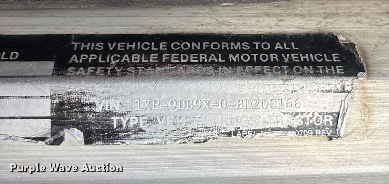 image for item DU1327 1981 Peterbilt 359 semi truck