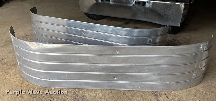 image for item DU1327 1981 Peterbilt 359 semi truck