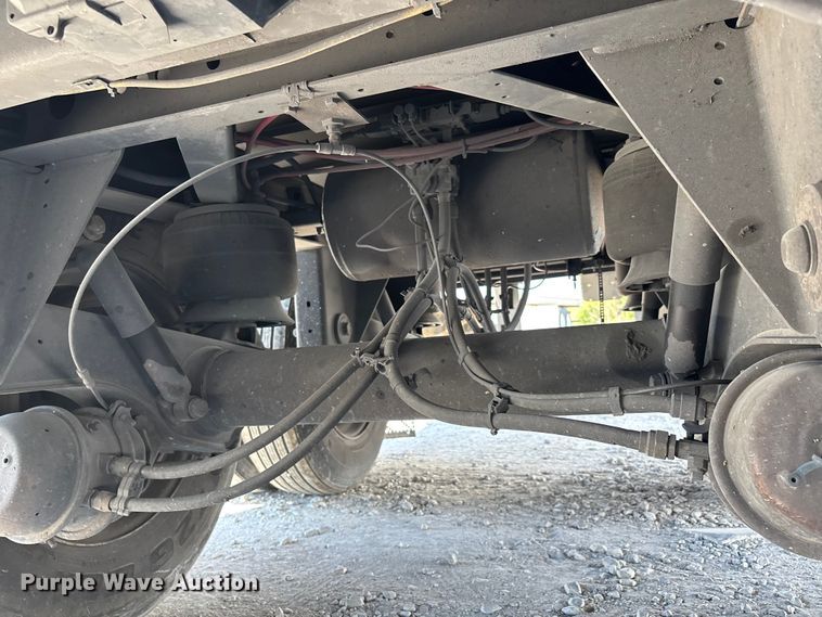 image for item DU1399 2014 Great Dane dry van trailer