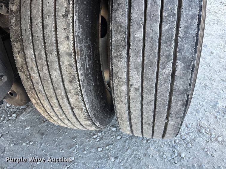 image for item DU1399 2014 Great Dane dry van trailer