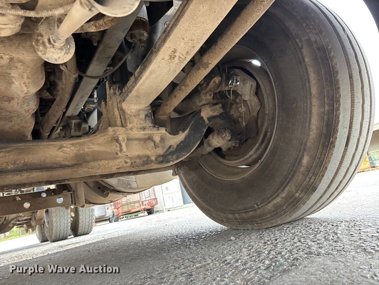 image for item DU1403 2013 International ProStar+ 122 semi truck