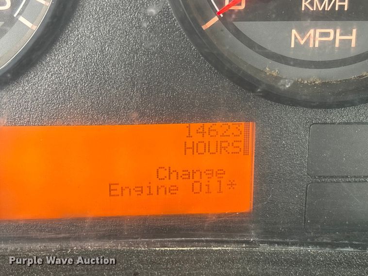 image for item DU1403 2013 International ProStar+ 122 semi truck