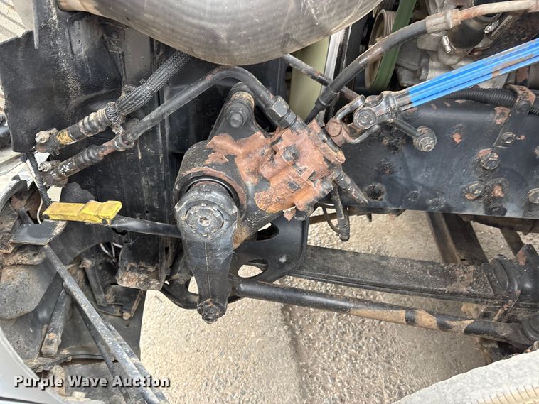 image for item DU1403 2013 International ProStar+ 122 semi truck