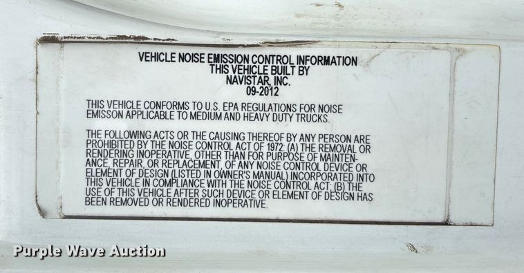 image for item DU1403 2013 International ProStar+ 122 semi truck