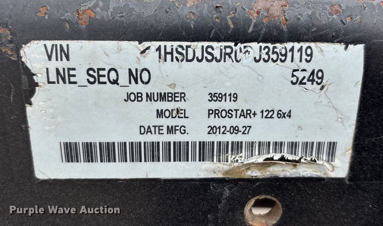 image for item DU1403 2013 International ProStar+ 122 semi truck