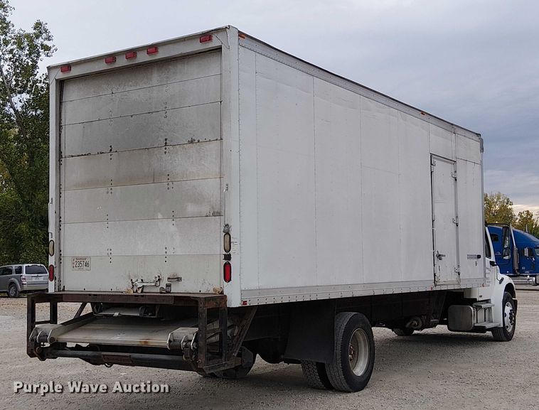 image for item DU3600 2009 Freightliner  Business Class M2 box truck