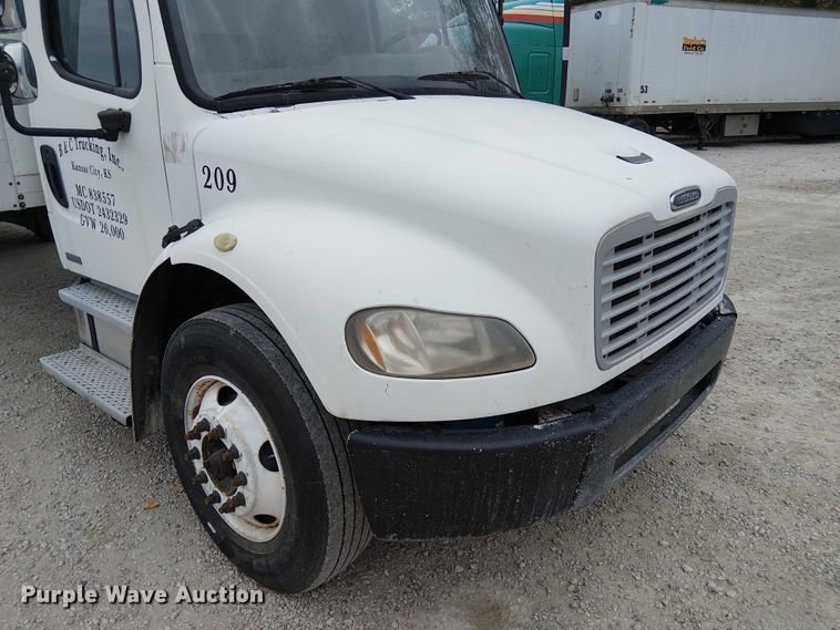 image for item DU3600 2009 Freightliner  Business Class M2 box truck