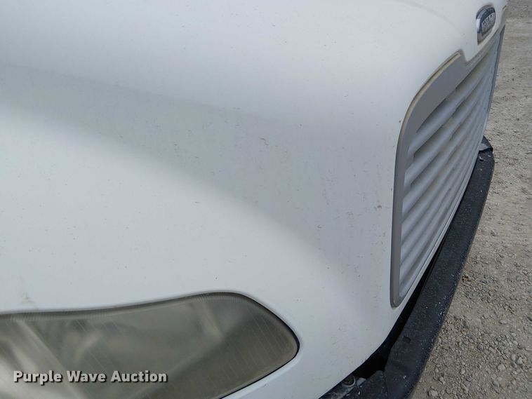 image for item DU3600 2009 Freightliner  Business Class M2 box truck