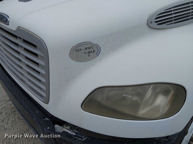 image for item DU3600 2009 Freightliner  Business Class M2 box truck