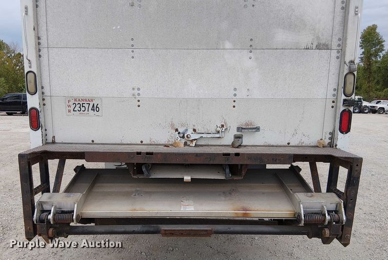 image for item DU3600 2009 Freightliner  Business Class M2 box truck