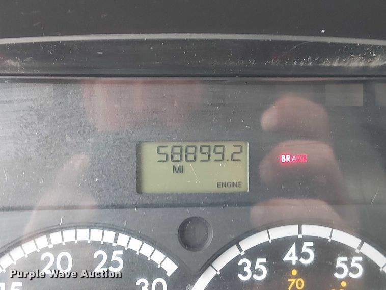 image for item DU3600 2009 Freightliner  Business Class M2 box truck