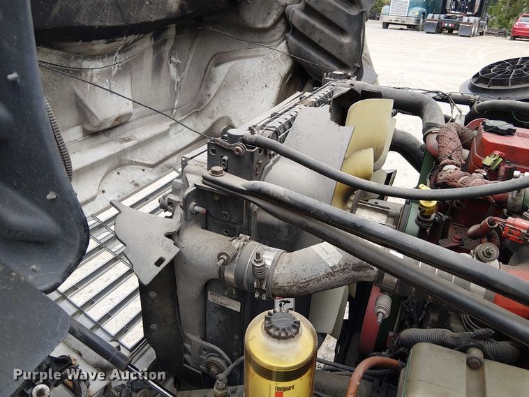 image for item DU3600 2009 Freightliner  Business Class M2 box truck