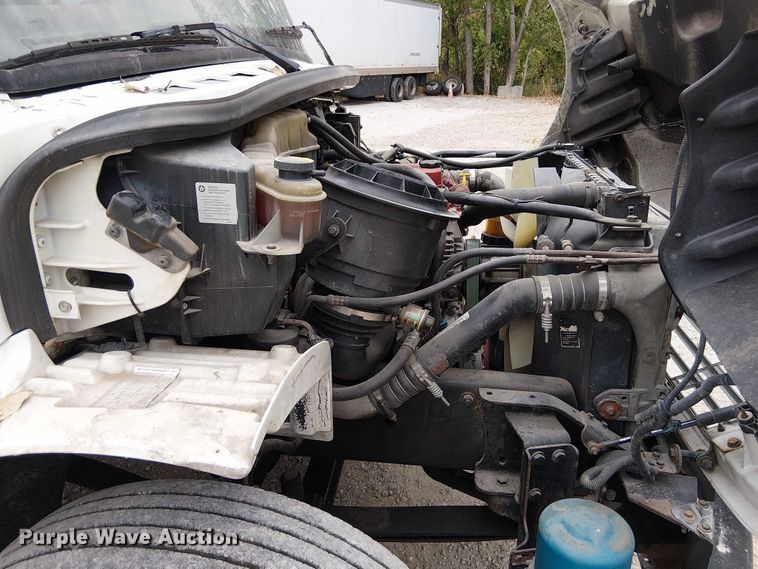 image for item DU3600 2009 Freightliner  Business Class M2 box truck