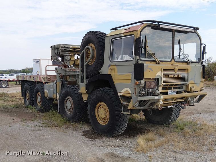 image for item DU3631 1986 Man M1001  crane truck