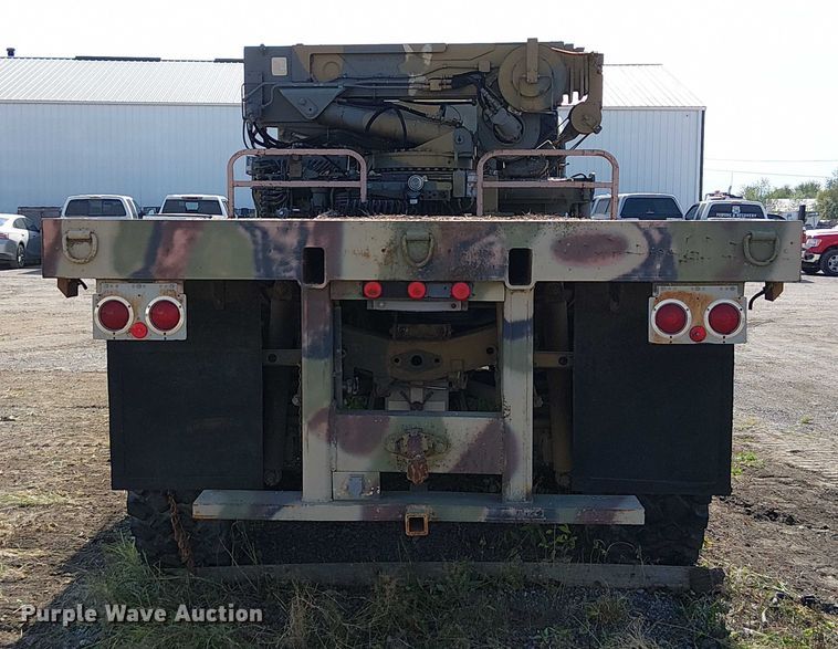 image for item DU3631 1986 Man M1001  crane truck