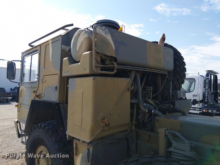 image for item DU3631 1986 Man M1001  crane truck