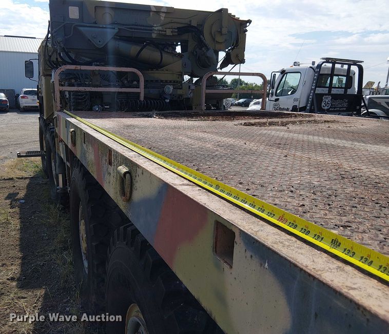 image for item DU3631 1986 Man M1001  crane truck