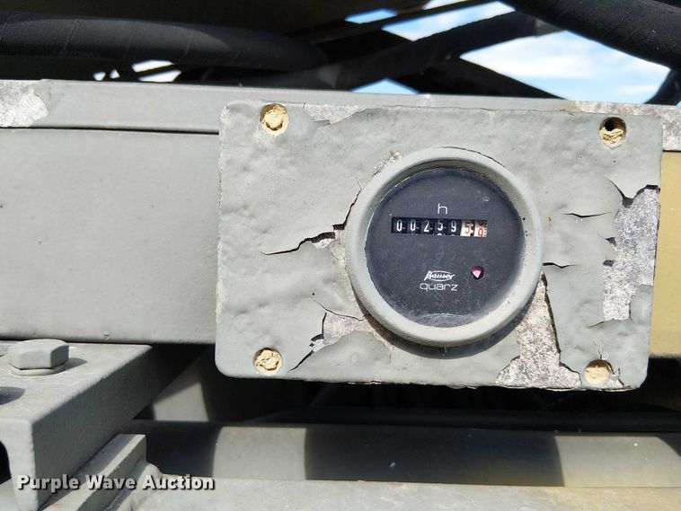 image for item DU3631 1986 Man M1001  crane truck