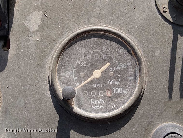 image for item DU3631 1986 Man M1001  crane truck