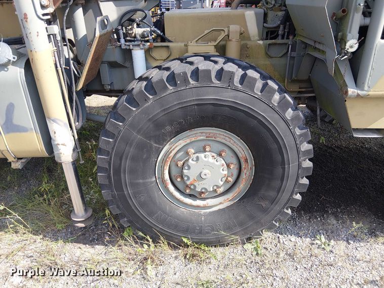 image for item DU3631 1986 Man M1001  crane truck