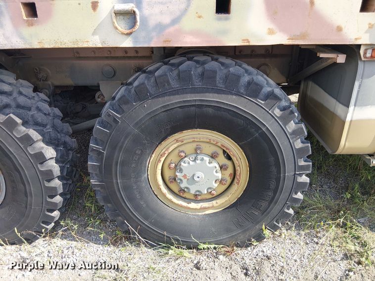 image for item DU3631 1986 Man M1001  crane truck