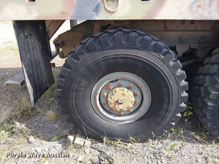 image for item DU3631 1986 Man M1001  crane truck