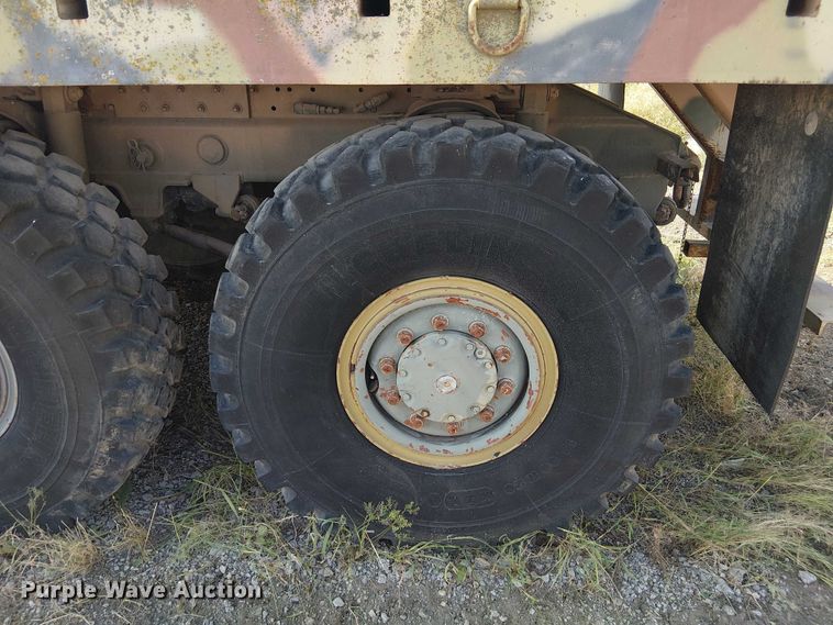 image for item DU3631 1986 Man M1001  crane truck