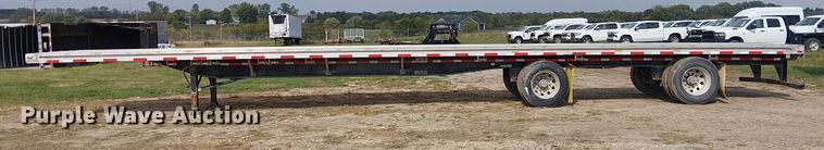 image for item DU3632 2016 Doonan flatbed trailer