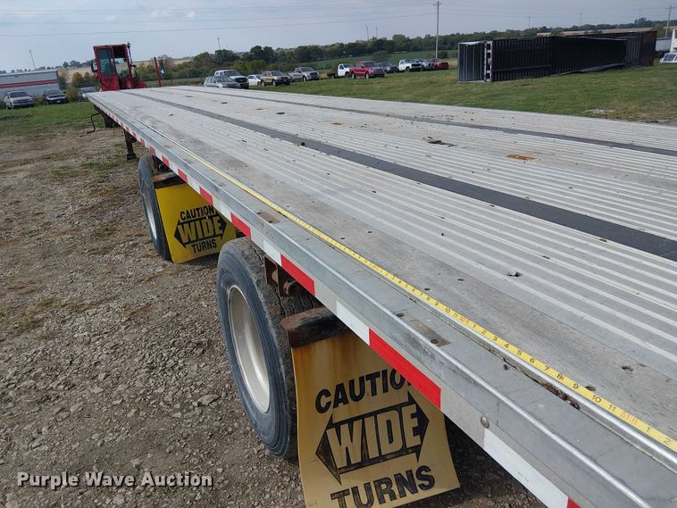 image for item DU3632 2016 Doonan flatbed trailer