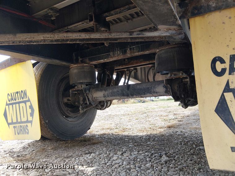 image for item DU3632 2016 Doonan flatbed trailer