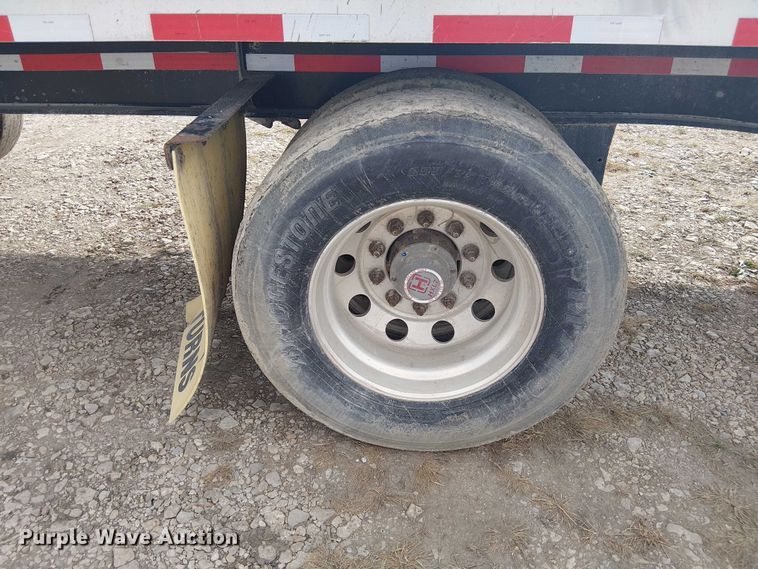 image for item DU3632 2016 Doonan flatbed trailer