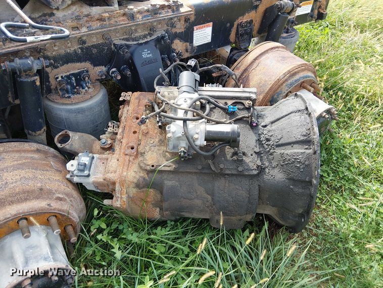 image for item DU3634 2012 Freightliner Cascadia semi truck