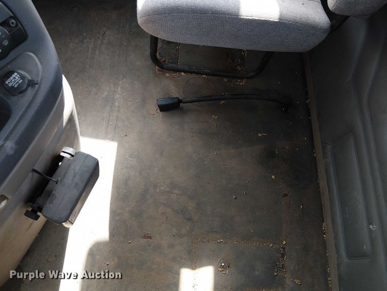 image for item DU3634 2012 Freightliner Cascadia semi truck