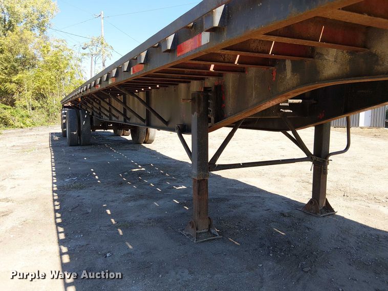 image for item DU3646 1986 Transcraft TL100K-48 flatbed trailer