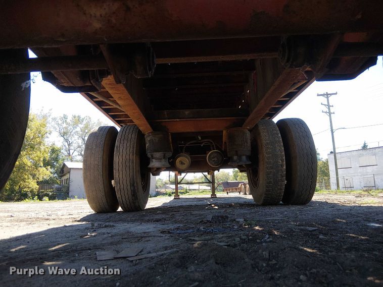 image for item DU3646 1986 Transcraft TL100K-48 flatbed trailer