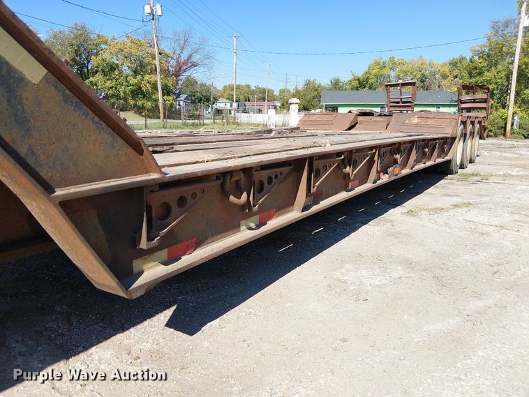 image for item DU3647 2003 Lowboy drop deck equipment trailer