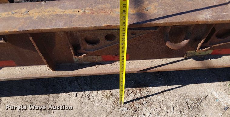 image for item DU3647 2003 Lowboy drop deck equipment trailer