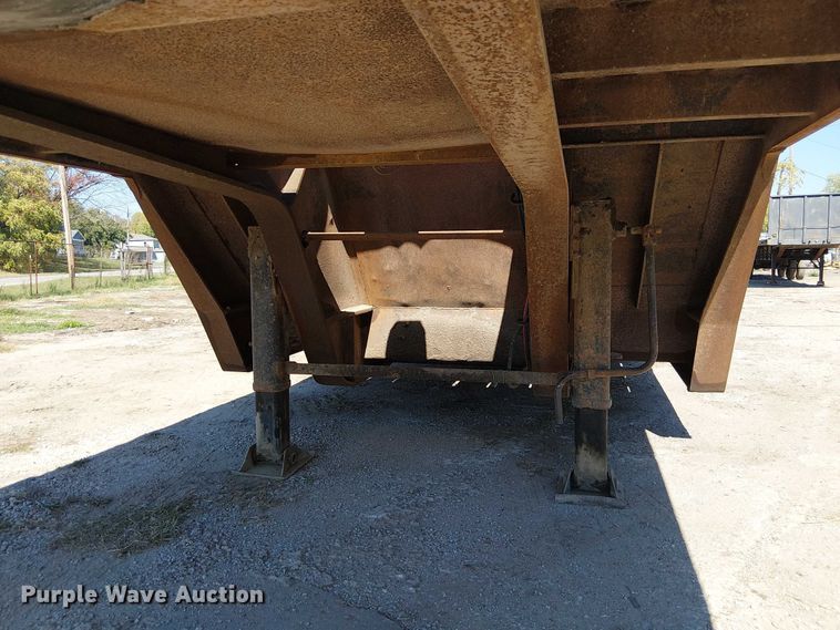 image for item DU3647 2003 Lowboy drop deck equipment trailer