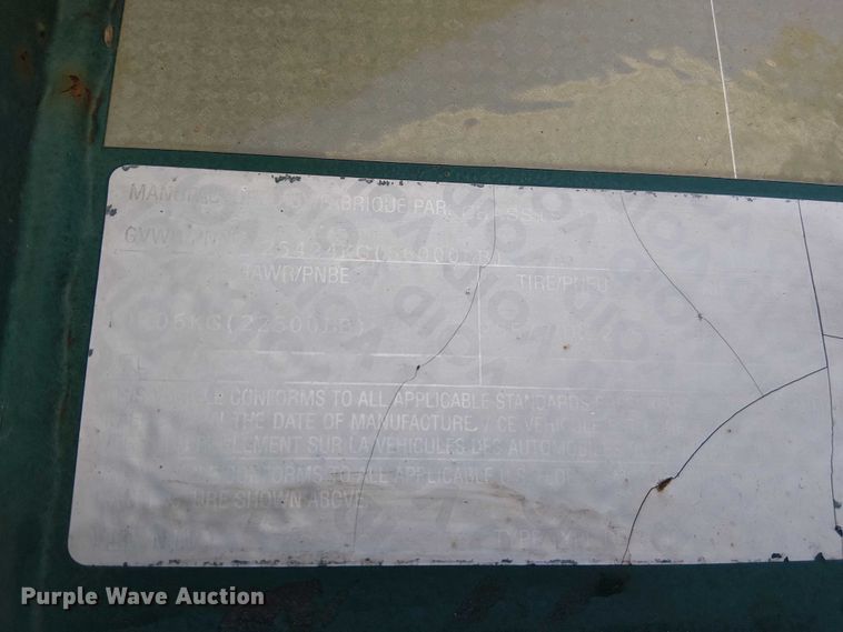 image for item DU3653 2002 Chassis King container trailer