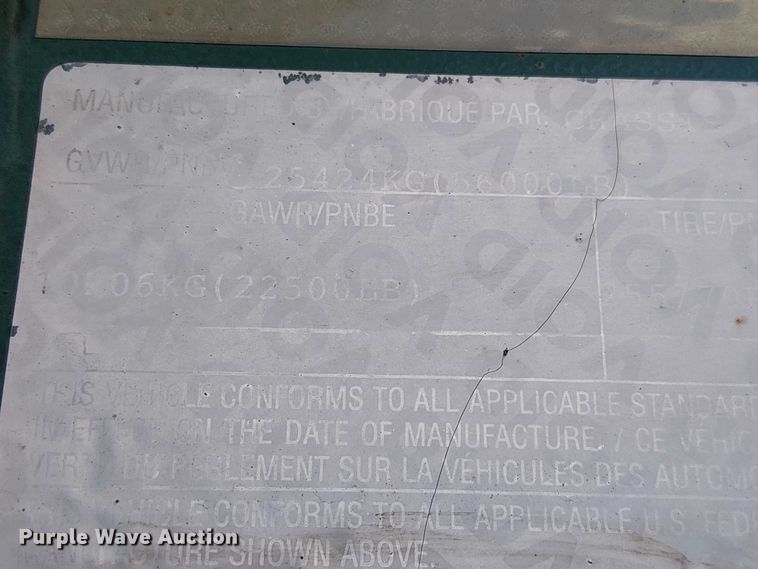 image for item DU3653 2002 Chassis King container trailer