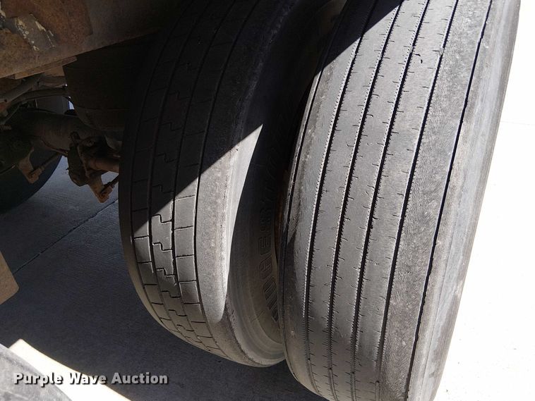 image for item DU3654 2007 Utility VS2DC dry van trailer