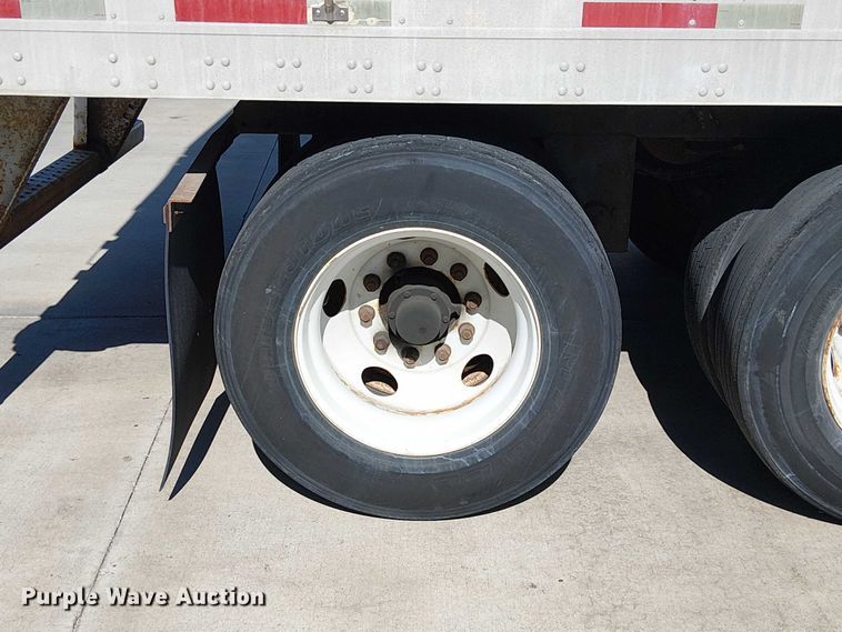 image for item DU3654 2007 Utility VS2DC dry van trailer